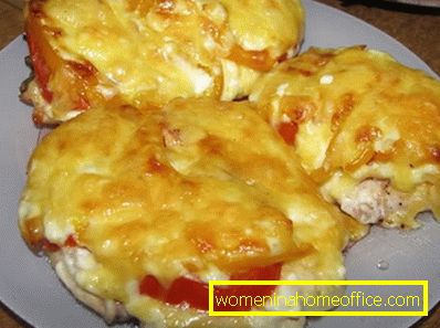Kyllingrecept med frisk ananas og ost i ovnen