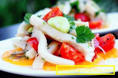 Salat med squids og tomater